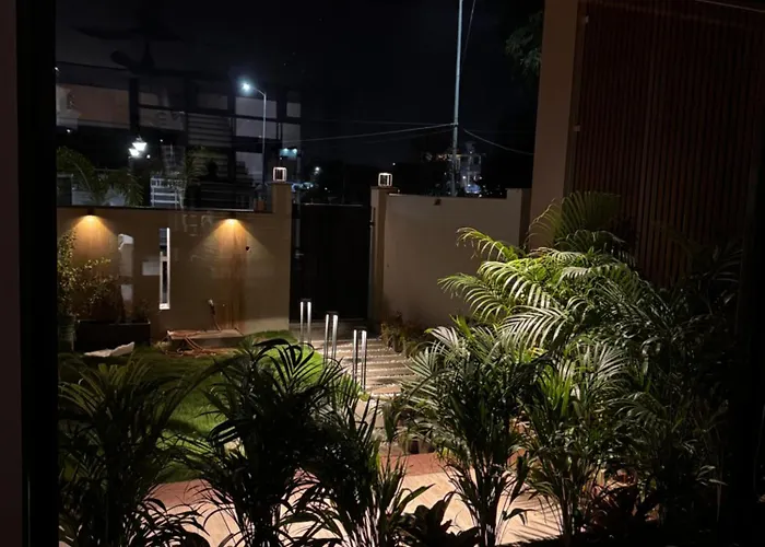 Skywood Villa Apartment