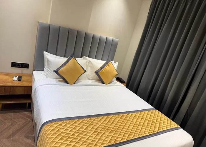 Lilium Hotels Talegaon