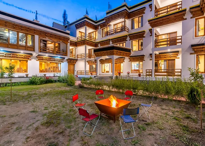 Hotel Bayshu - The Hosteller Leh