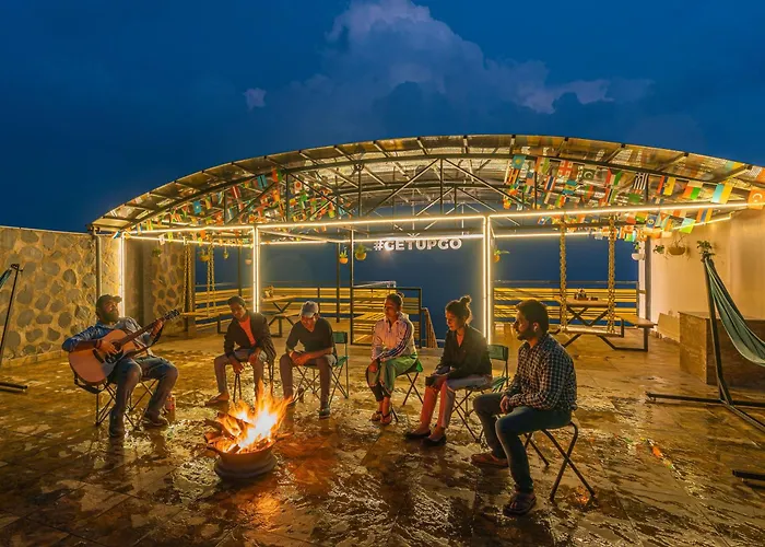 The Hosteller Kufri, Shimla