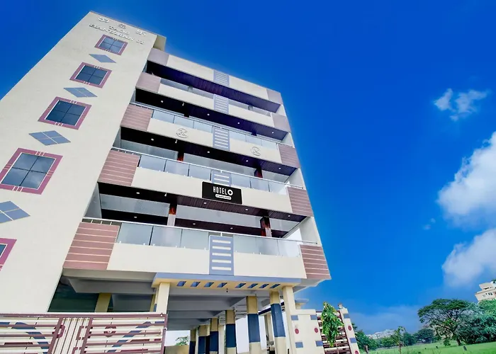 Super Hotel O Ramavarapadu Near Pvr Icon