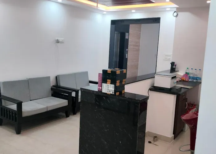 Queens Suite Rooms