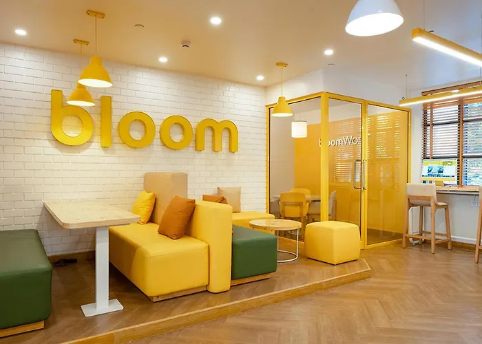 Bloom Hub L Weh Andheri