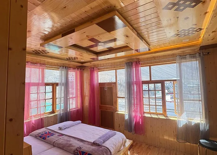 Hotel Serkhang