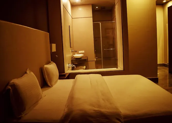 Silver Palm Hotel & Resorts