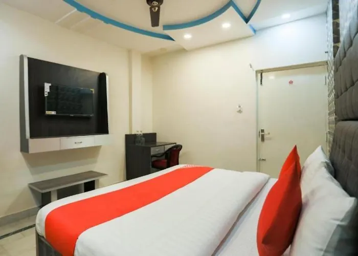 Rrooms Eco Hotel Nimisha