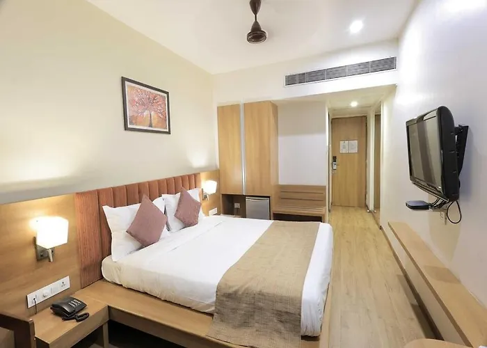 Townhouse Oak Hotel Surya Vadodara