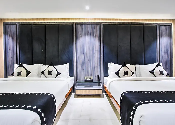 Clubhouse Hotel Ayodhya By Checkin