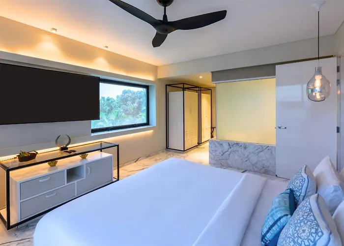 Hyatt Centric Candolim Goa