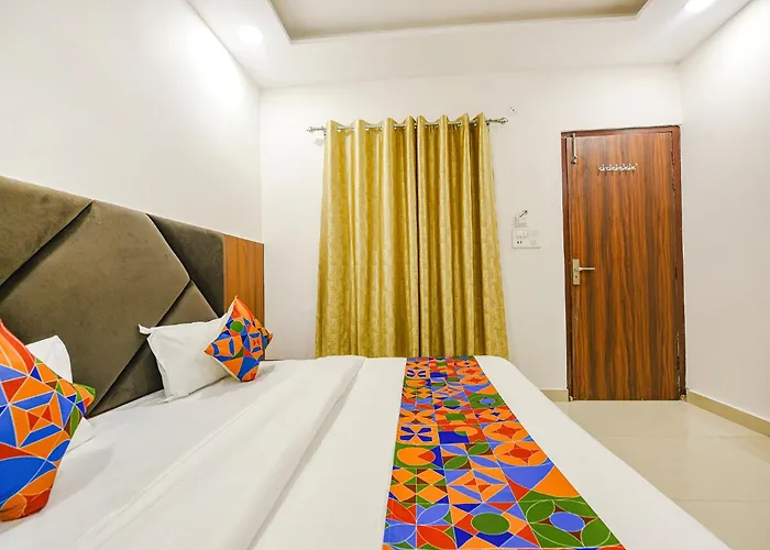 Solace Inn With Lift Near Golden Temple
