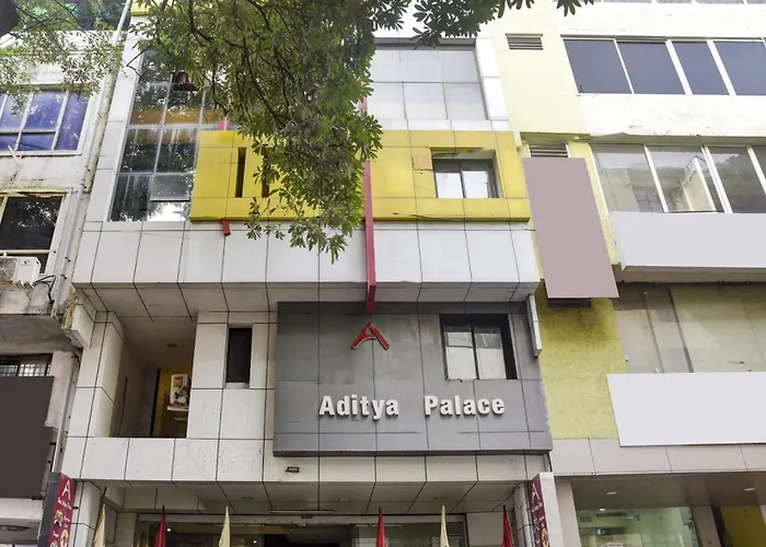 Hotel Aditya Palace