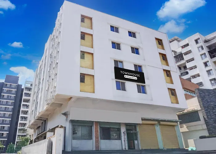 Townhouse Ambegaon Road Katraj Formerly White Castle