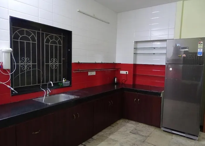 Eden Luxury Stay Saravanampatti