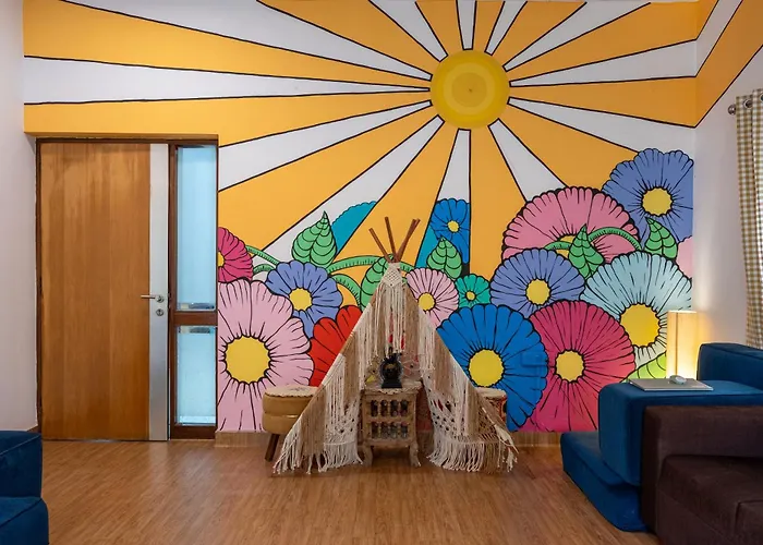 Whiite Panda - Backpacker Hostel In Delhi Greater Kailash