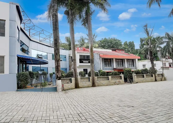 Super Townhouse Manas Lake Formerly Saiba Residency