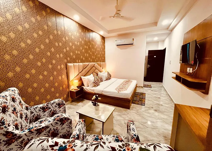 Hotel La Meridian, A Four Star Luxury Hotel & Resort - Haridwar