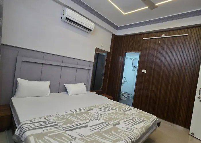 Satyabhama Homestay-Sapphire- Two Bhk Luxury Appartment