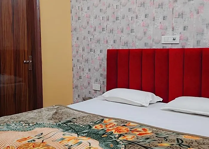 Hotel Panipat Town House