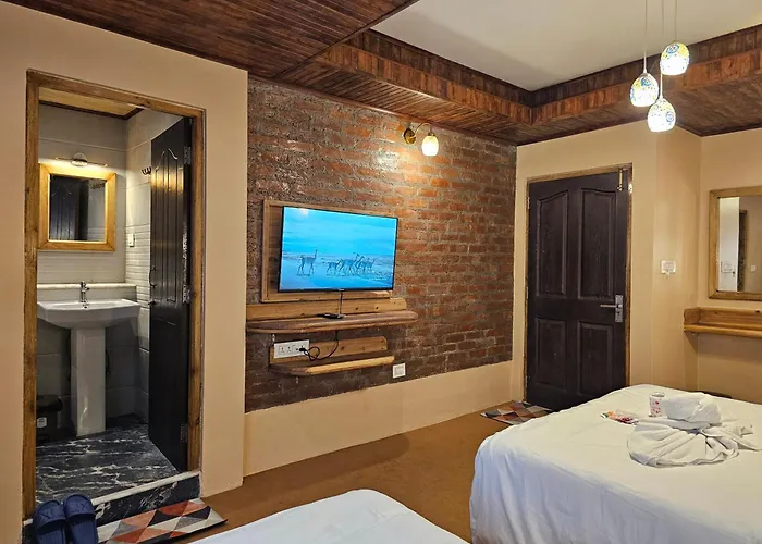 Hotel Golden Orchid