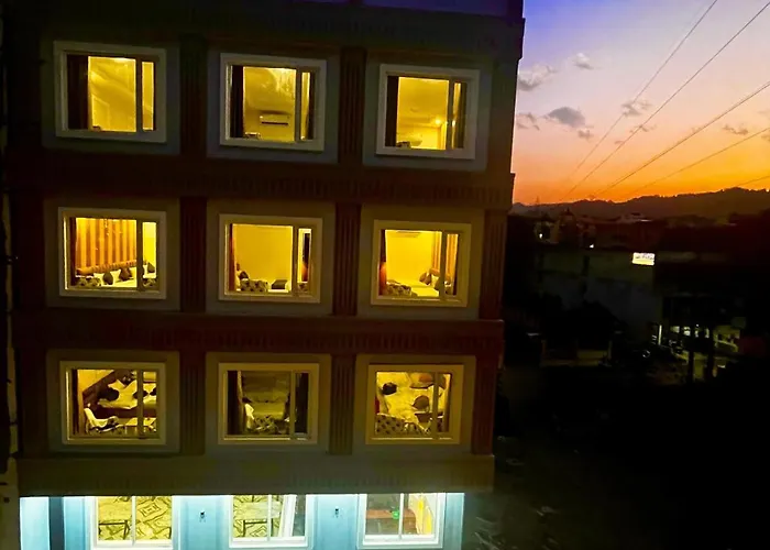 Hotel La Meridian, A Four Star Luxury Hotel & Resort - Haridwar