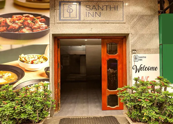 Fabhotel Santhi Inn - 500 Meters From Promenade Beach