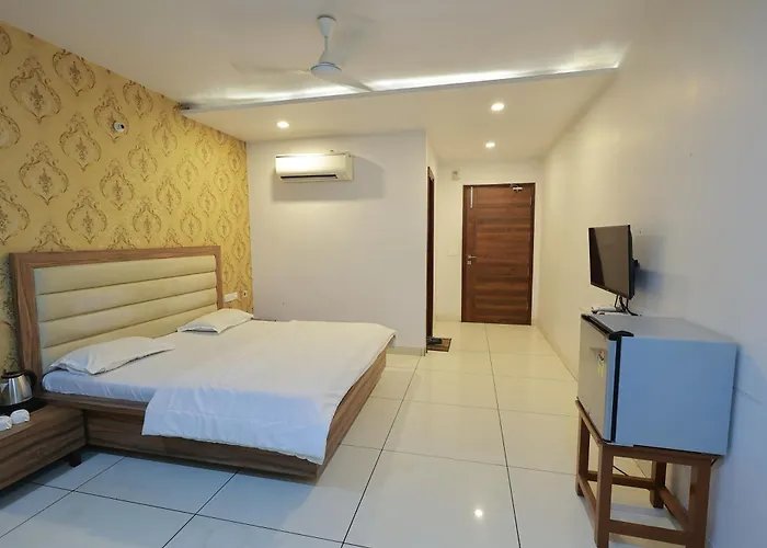 Punia Tower Hotel