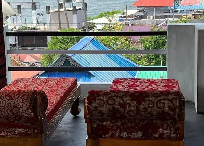 Sunshine Beach Resort