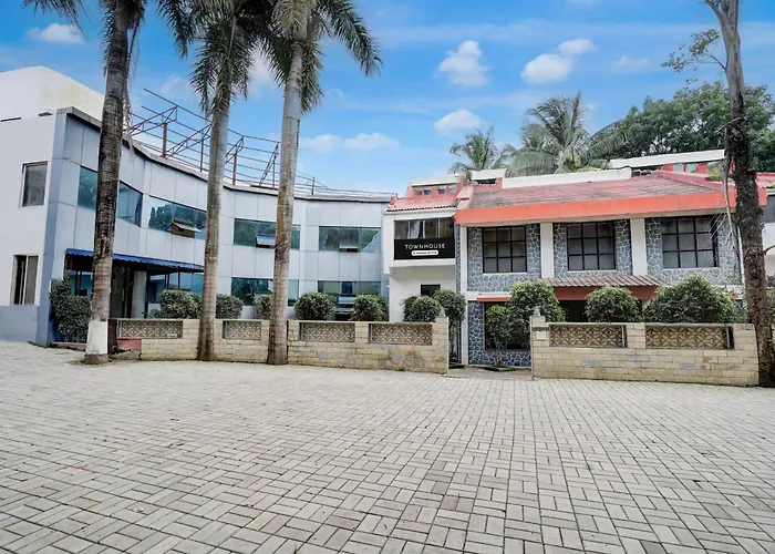 Super Townhouse Manas Lake Formerly Saiba Residency