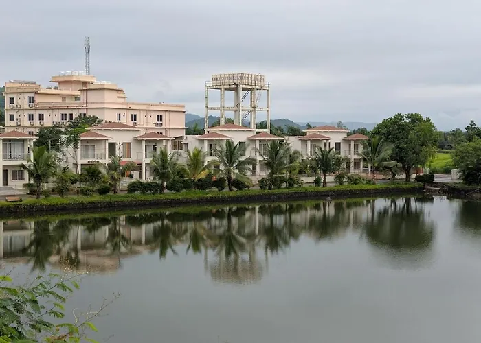 The Solvista Villa 2Hrs From Mumbai