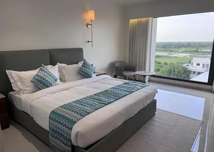 Hotel Veritas Grand