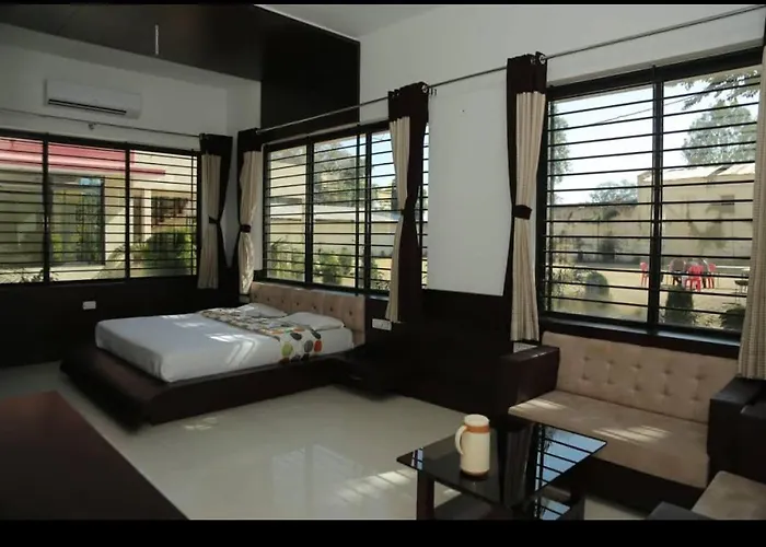 Hotel Shivani Resort
