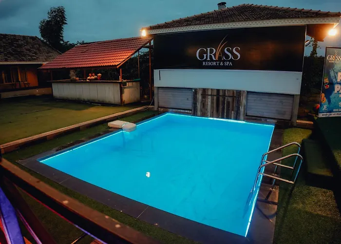 Grass Resort And Spa