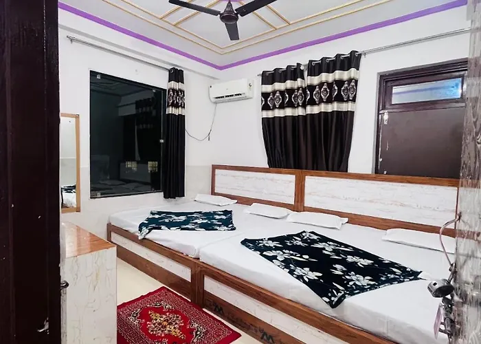 New Khandelwal Guest House