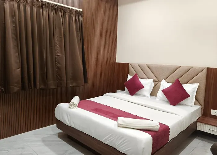Hotel Anand Palace & Restuarants