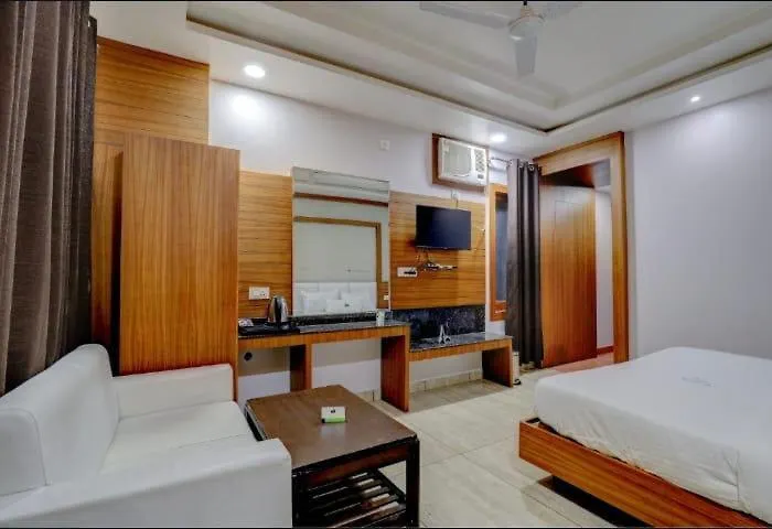 Pushap Villa Katra