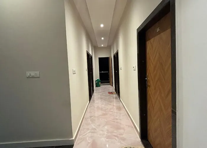 Hotel Shri Ram Gopal Seva