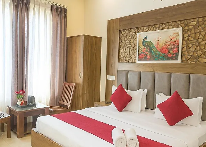 Hotel Woodlarq Inn Zirakpur !! Family Friendly ! Perfect For Group Stays ! Affordable Luxury Stay In Chandigarh