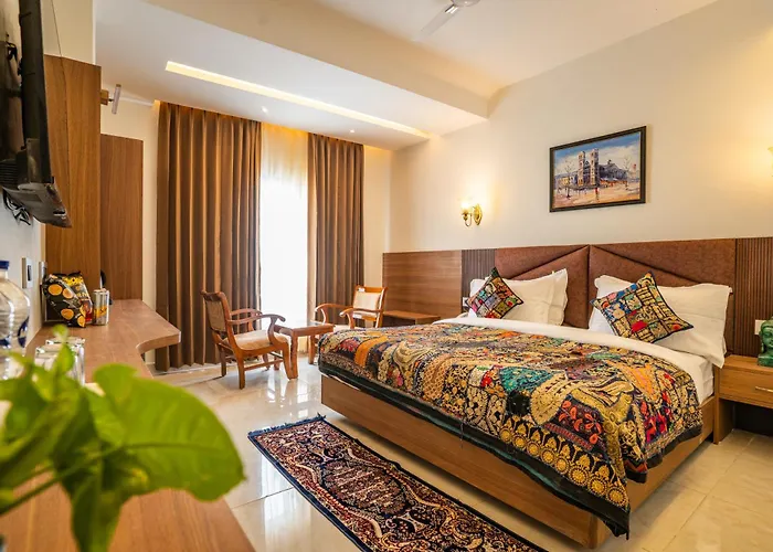 Tripli Hotels Ganga Heaven Rishikesh - Laxman Jhula