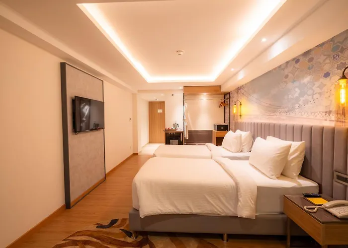 Golden Tulip Bhopal