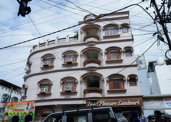 Hotel Pleasure Landmark