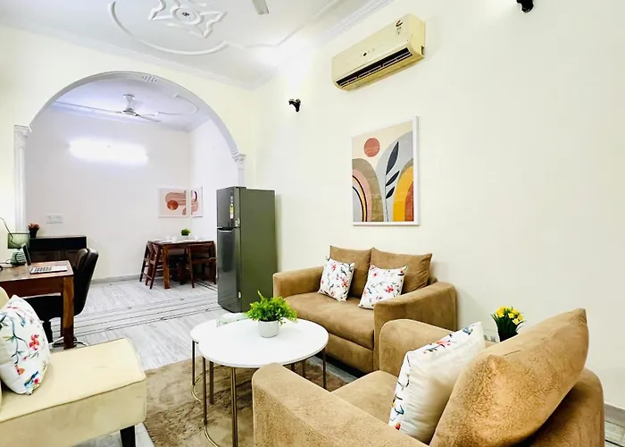 Olive Service Apartments Rohini