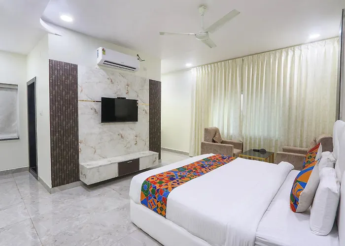 Fabhotel Sky Land