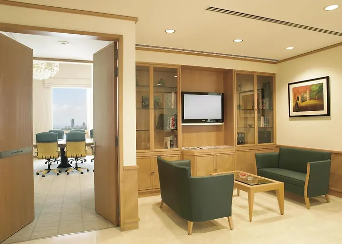 Trident Nariman Point