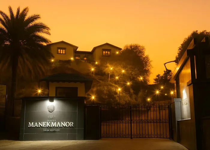 The Colonial Manek Manor By Sah