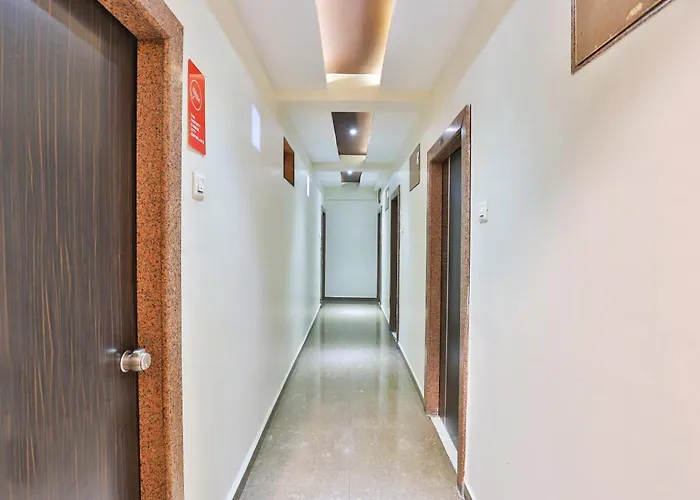 Hotel O Nova Nildeep Rajkot