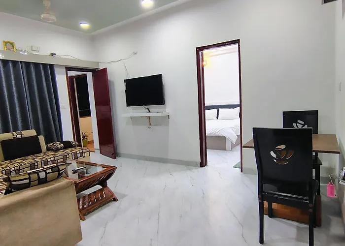Leela Home Stay Indore - Marigold - One Bhk With Large Balcony