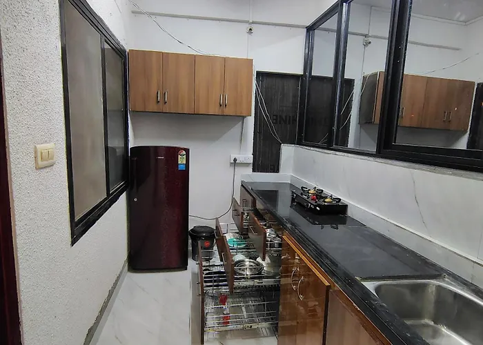Leela Home Stay Indore - Marigold - One Bhk With Large Balcony