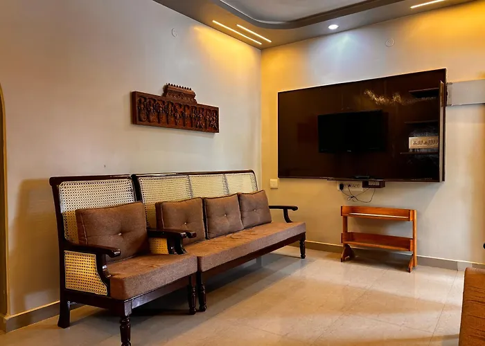 Srirangam Service Apartment