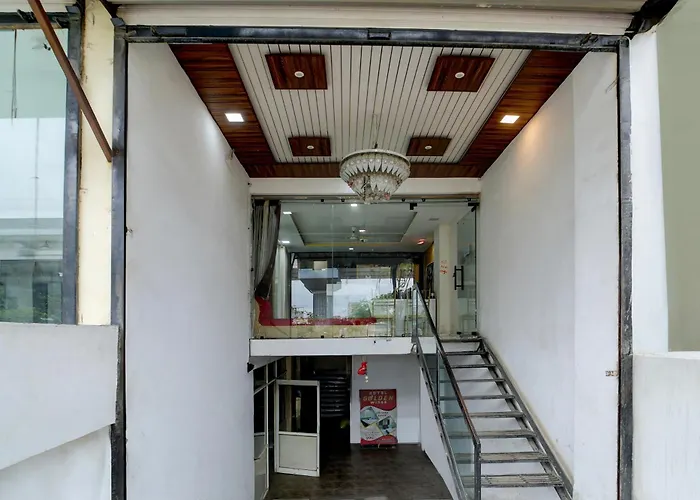 Hotel O Golden Wings