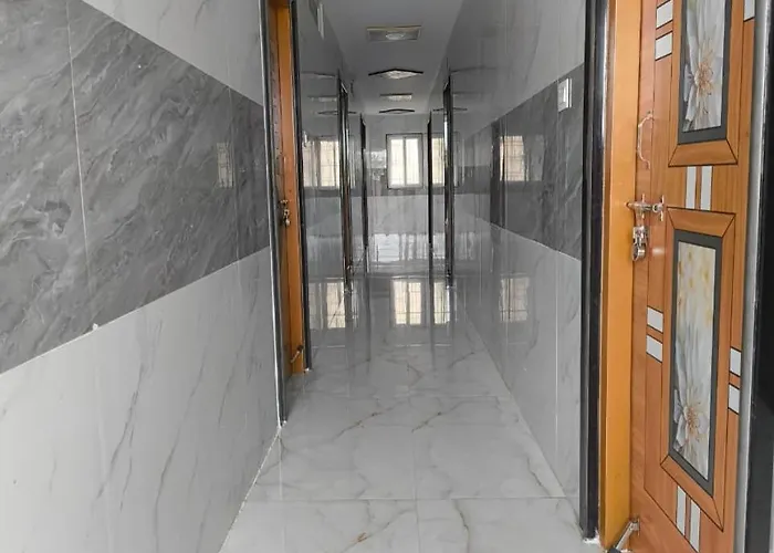 Sree Narahari Luxury Residency Mantralayam